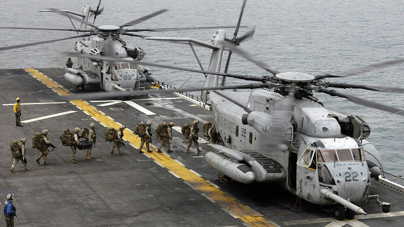 Illustration for article titled Watch This Cargo Helicopter Dropping Another Cargo Helicopter In Flight